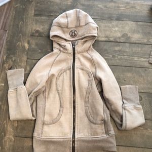 Lululemon Athletica zip-up hoodie size 6